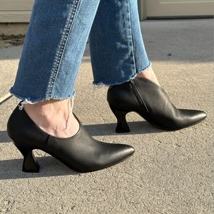 Black John Fluevog Heels -- Used in Great Condition